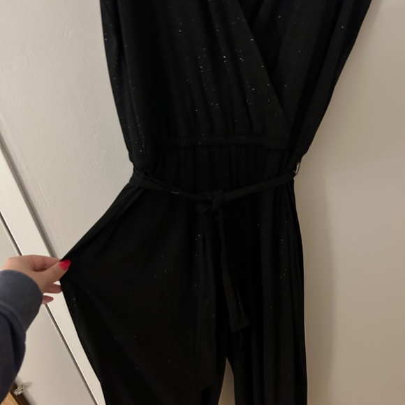 Faux Wrap V-Neck Glitter Jumpsuit - Picture 3 of 7